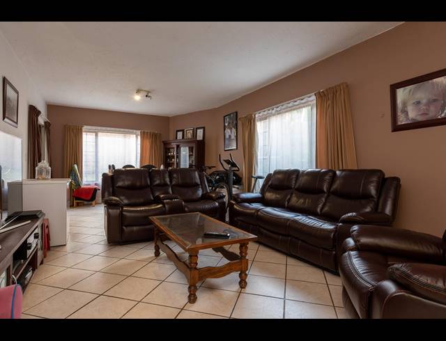 3 BEDROOM TOWNHOUSE SOLD IN BASSONIA